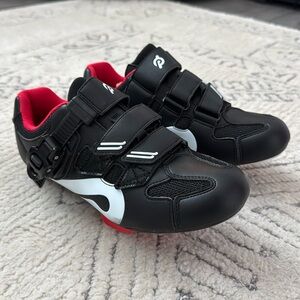 Peloton bike shoes